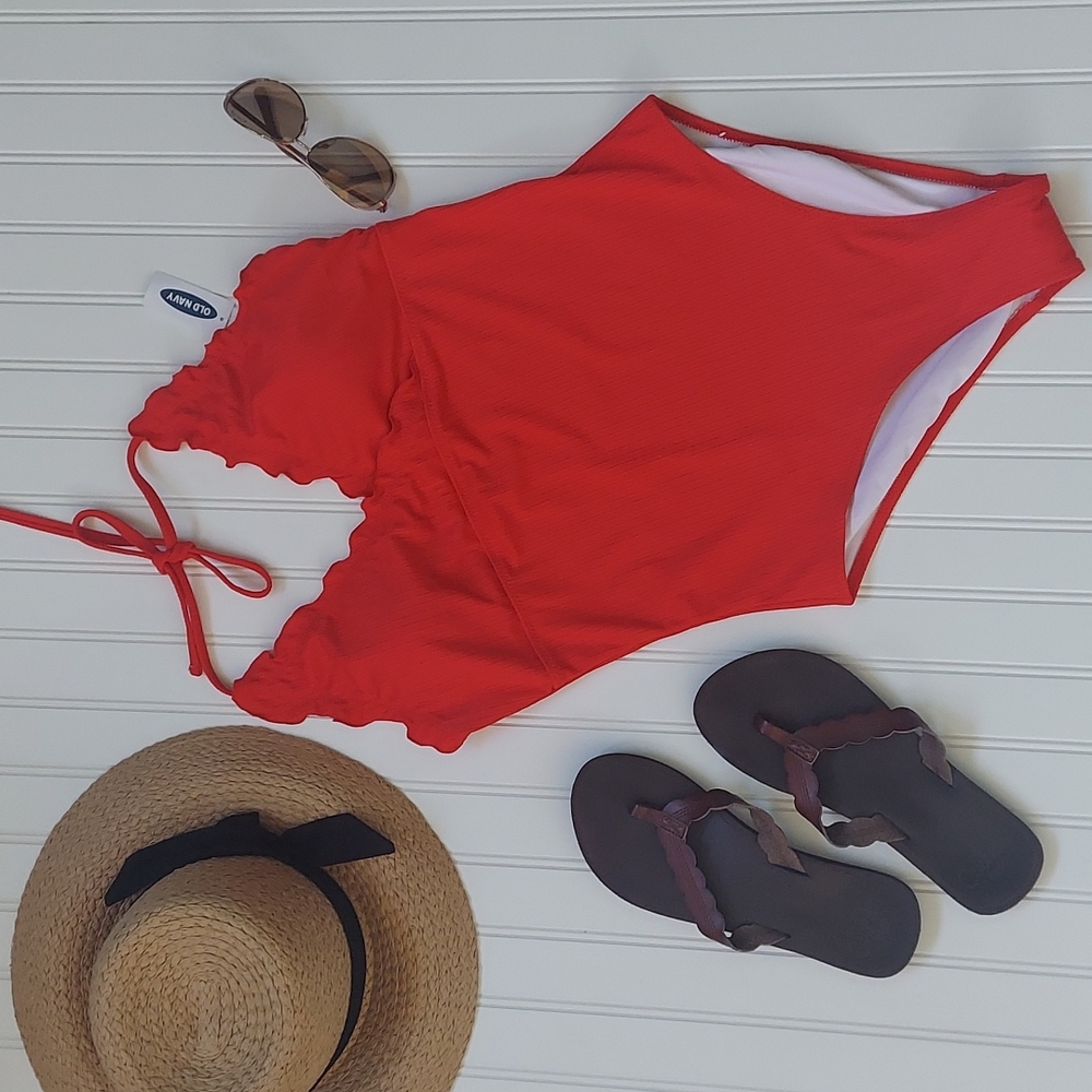 Old Navy one piece bathing suit